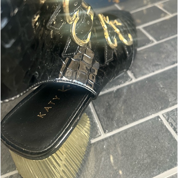 Katy Perry Bootie - Picture 3 of 3